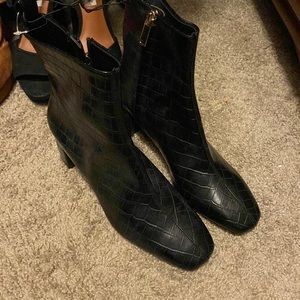 snakeskin black boots